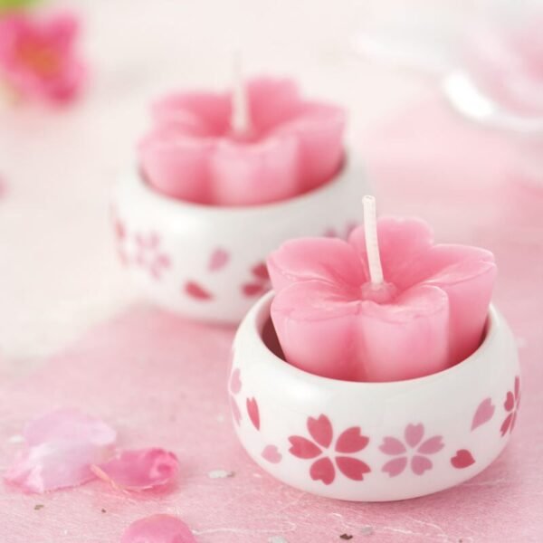 Luxury Beeswax Blend Candles - Gold Foil Gift Packaging - Image 4