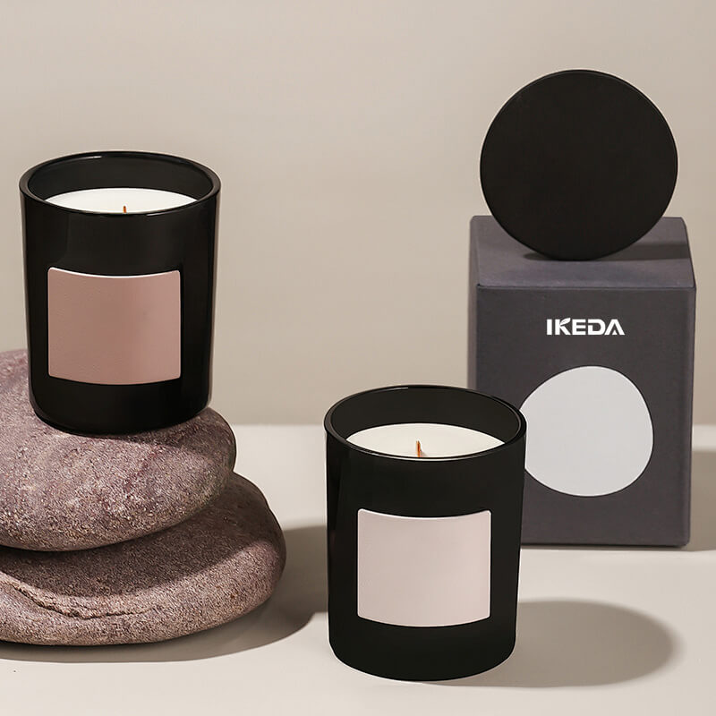 custom candle packaging example